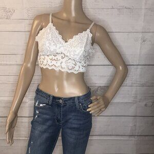 NWOT Lace bralette
